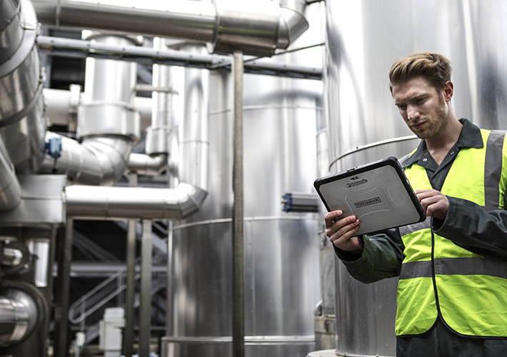 foto noticia LAS TABLETAS TOUGHBOOK DE PANASONIC, CLAVES PARA LA INDUSTRIA 4.0